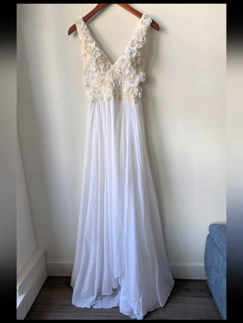 Arbel's Ivory Sequined Floral Cutout Maxi Dress Gown Size S